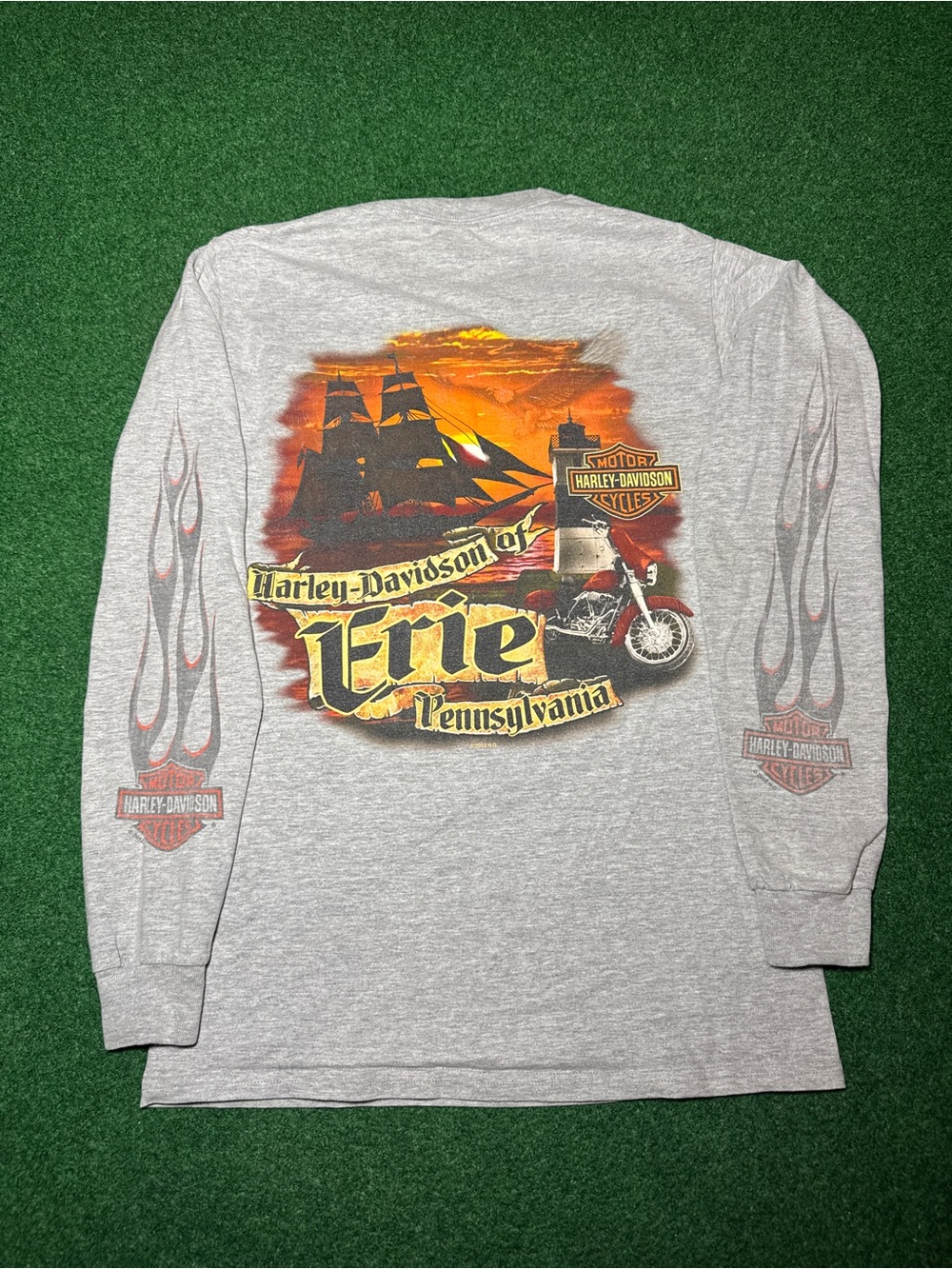 Vintage 90s Y2K Harley Davidson Flame Long Sleeve T-shirt, Biker Erie PA (Small)